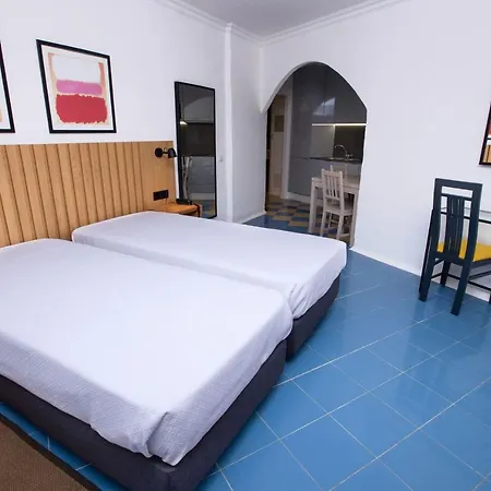 מלון דירות Foz Atlantida 4*