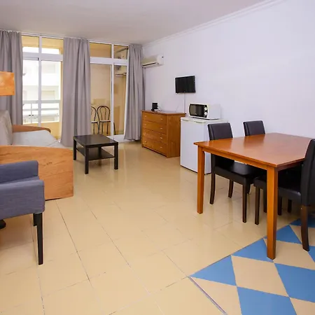 Foz Atlantida Aparthotel 4*