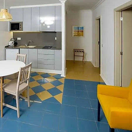 Foz Atlantida Aparthotel 4*
